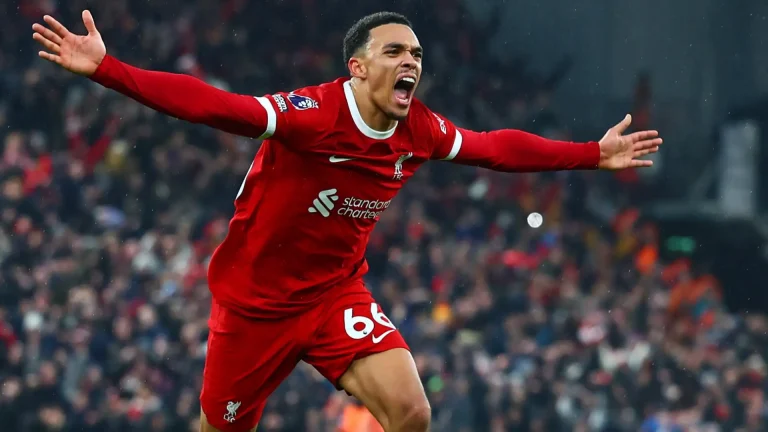 أرنولد يقرر الرحيل عن ليفربول ويختار ريال مدريد