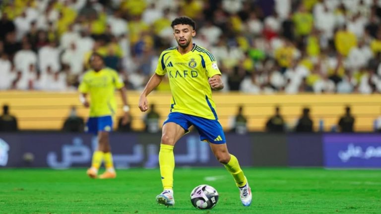 الفتح يقترب من استعارة سالم النجدي من النصر في الميركاتو الشتوي