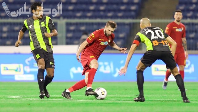 تاريخ مواجهات الاتحاد وضمك في دوري روشن السعودي