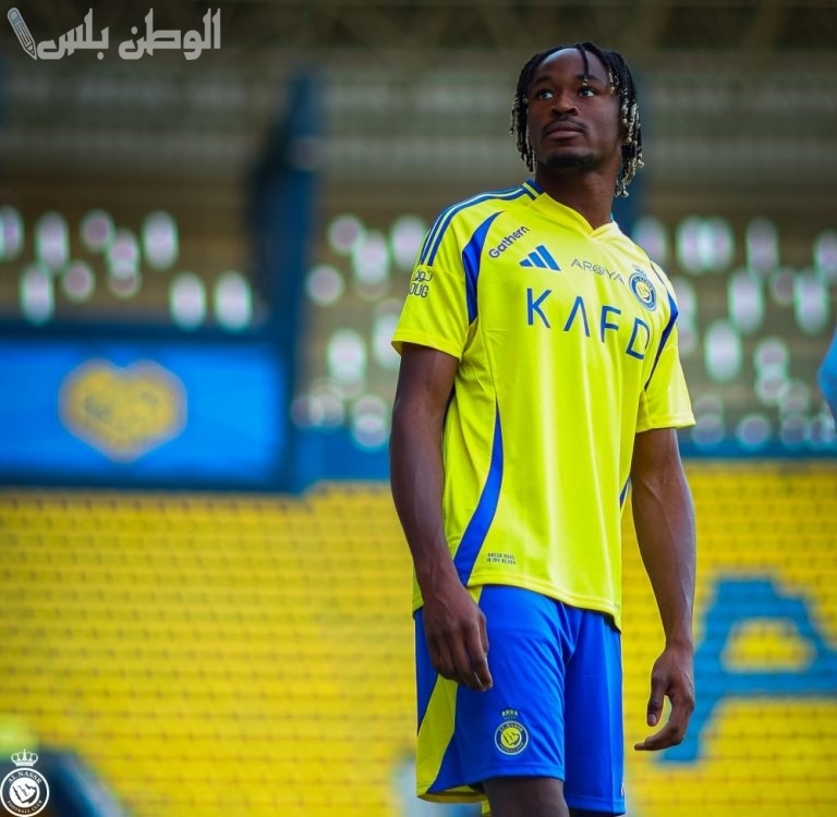 النصر يستعد لمواجهة الخليج في دوري روشن مع احتمالية غياب سيماكان