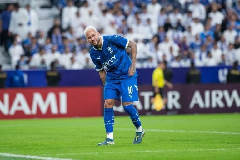 نيمار يودع جماهير الهلال برسالة مؤثرة بعد رحيله