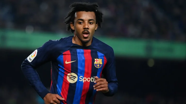 مباراة قوية بين برشلونة وريال بيتيس في كأس ملك إسبانيا: التشكيل المتوقع والموعد