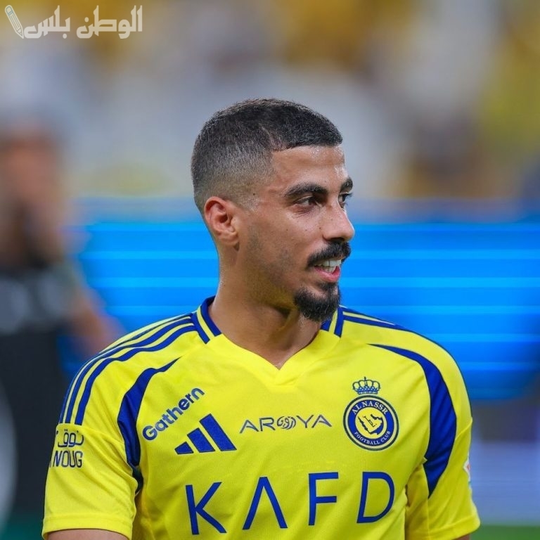 النصر يحسم ملف تجديد عقد علي لاجامي رسميًا
