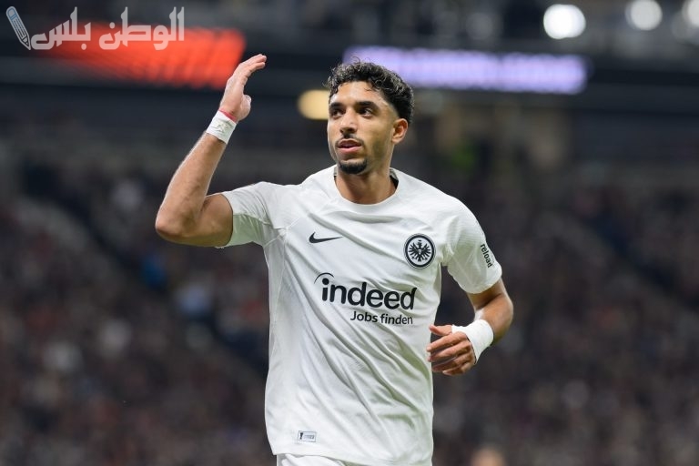مانشستر سيتي يفاوض عمر مرموش للانتقال في الشتاء بعقد طويل الأمد