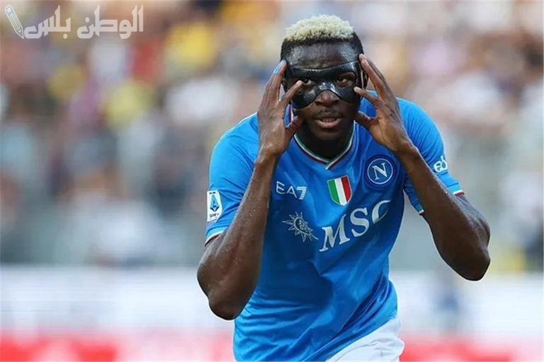 فيكتور أوسيمين يرفض الانتقال إلى مانشستر يونايتد