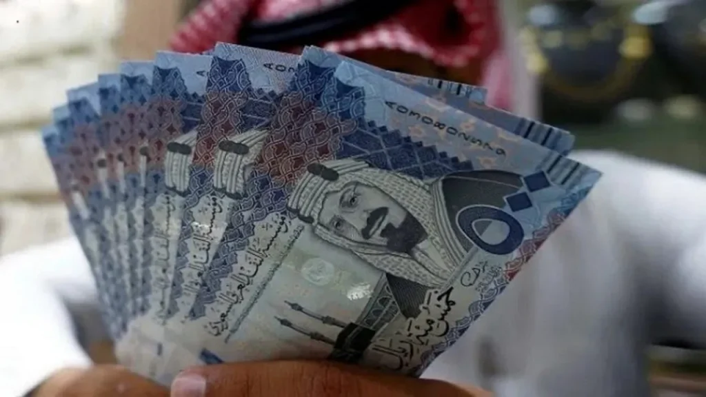 كم تبلغ العلاوة السنوية