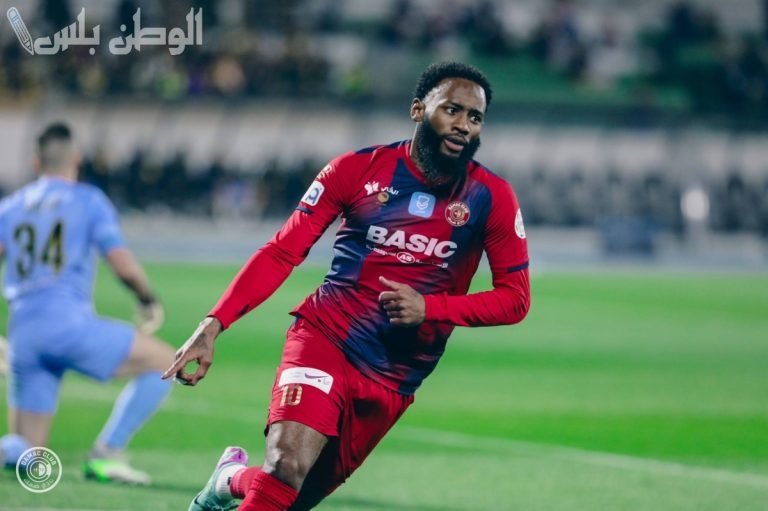 أزمة في ضمك قبل مواجهة الأهلي بسبب إصابة نكودو