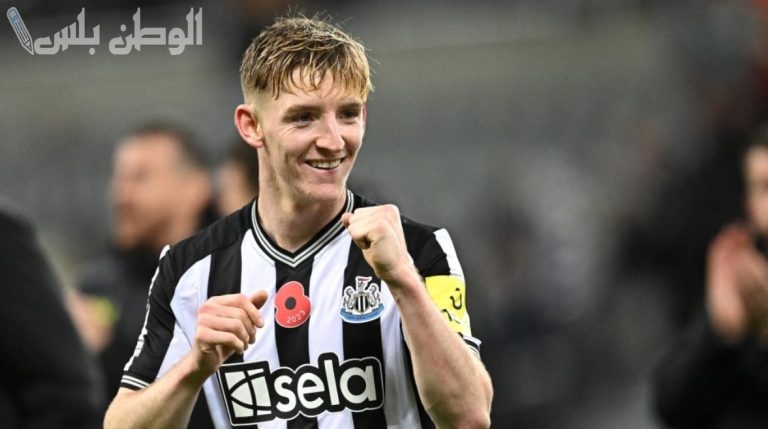 نيوكاسل يتأهل لنهائي كأس الرابطة الإنجليزية بعد الفوز على أرسنال 4-0