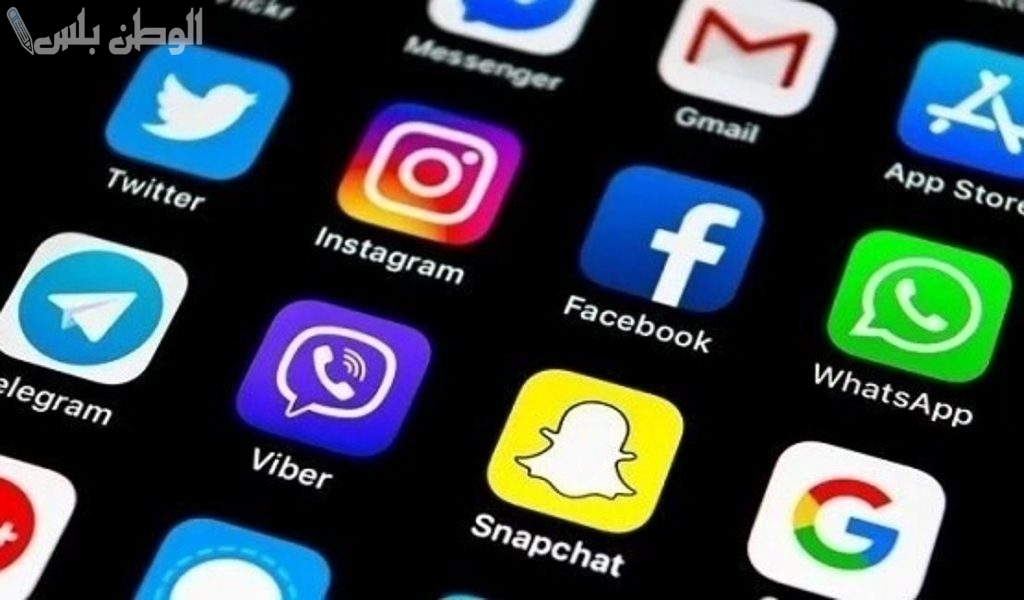 خبير يحذر.. 5 تطبيقات تسرق صورك ورسائلك دون علمك