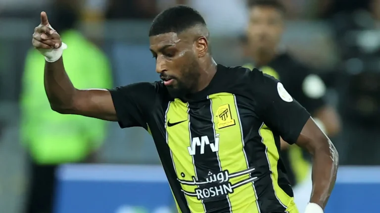 جماهير الاتحاد تترقب عودة أحمد شراحيلي بعد تعافيه من إصابة الرباط الصليبي