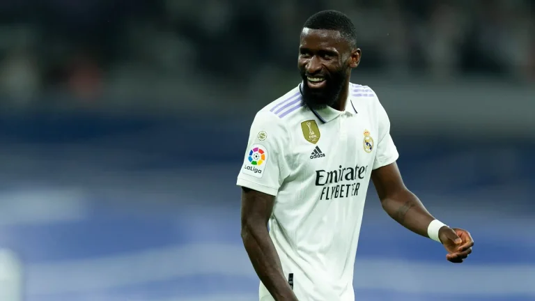ريال مدريد في ورطة بعد إصابة أنطونيو روديجر