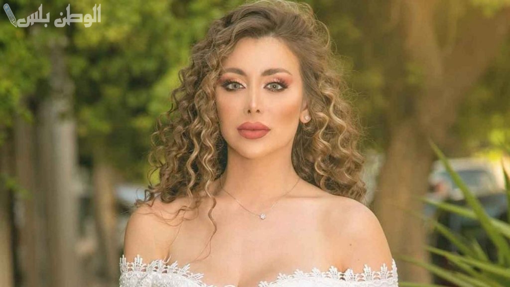 انجى مراد