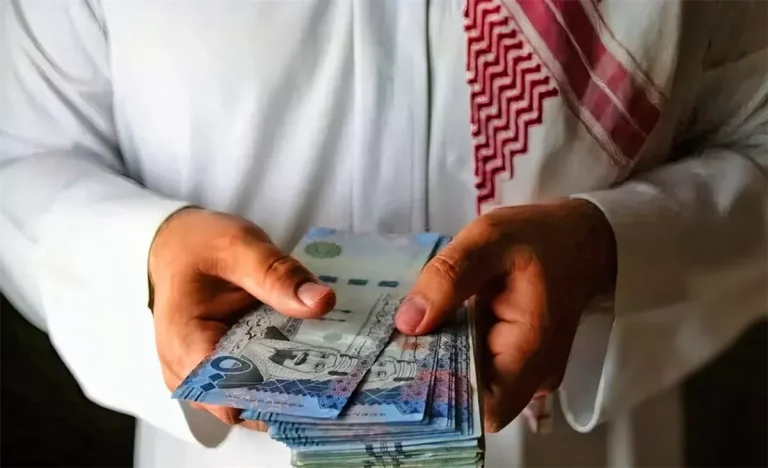 بعد تبكير موعد رواتب شهر فبراير 2025 لمستفيدي الضمان الاجتماعي المطور.. هذه خطوات الاستعلام عن الدعم