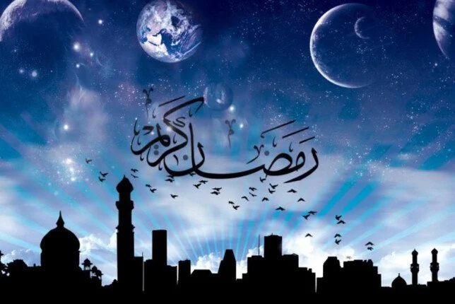 تهنئة رمضان لمتابعيك على مواقع التواصل الاجتماعي 2025 بأجمل المنشورات والعبارات