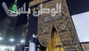 جدول أئمة الحرم المكي