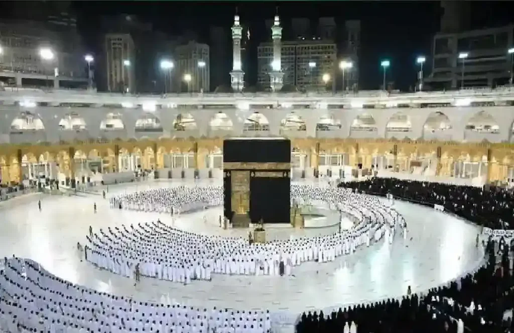 جدول أئمة الحرم المكي