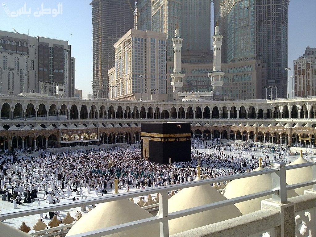 جدول ائمة الحرم المكي