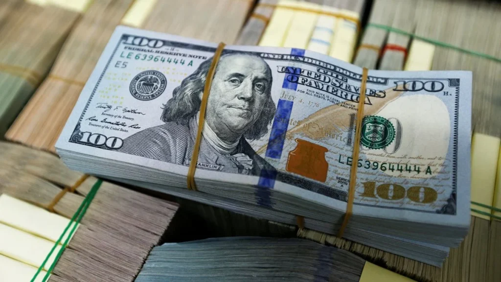 سعر الدولار في البنك
