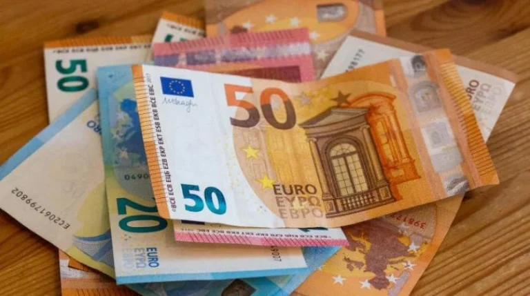 سعر اليورو لحظة بلحظة.. سعر اليورو اليوم 12 فبراير 2025 كم اليورو في السوق السوداء في مصر؟