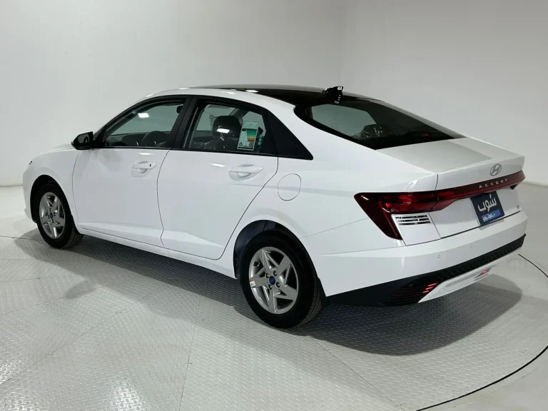 التصميم الأول من نوعه | سيارة هيونداي أكسنت Hyundai Accent FLEET 2025 وأبرز المواصفات والسعر