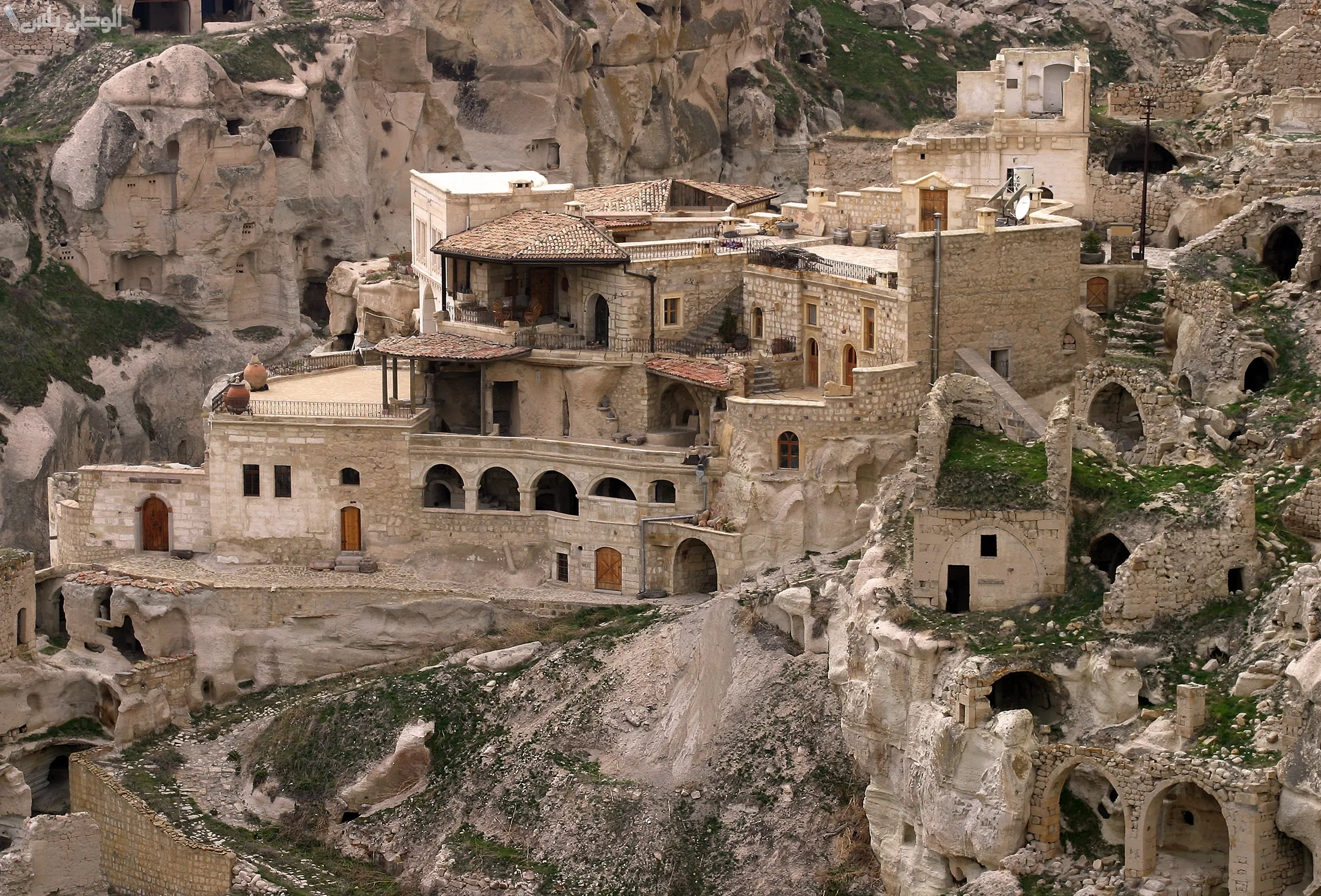 مدينة كاملة تحت الأرض