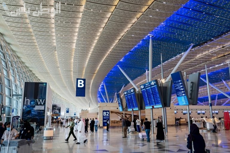 ما هي أسعار موقف مطار الملك عبد العزيز الجديدة وطرق الاستعلام