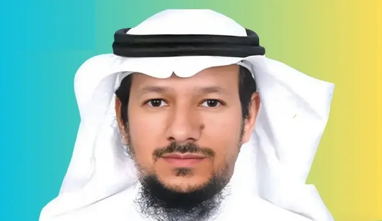 معلم من المملكة يفوز