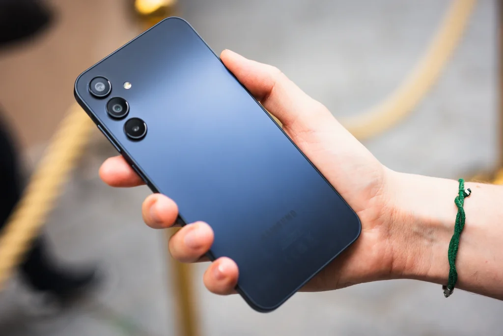 هاتف سامسونج Galaxy A16