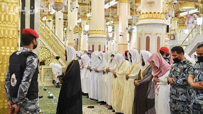 التسجيل في الاعتكاف داخل