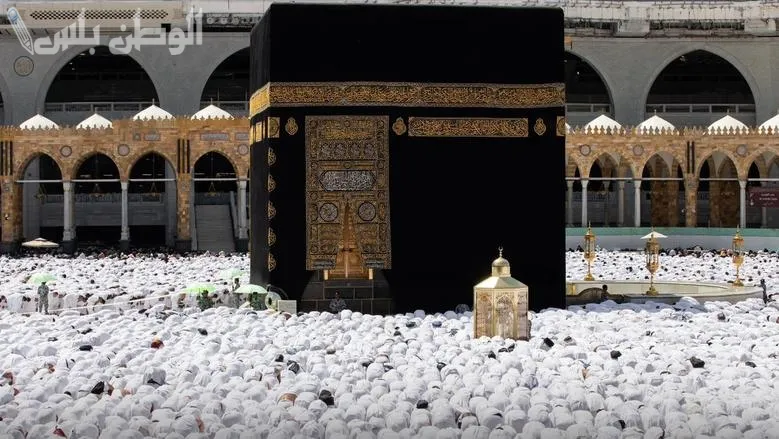 جدول أئمة الحرم المكي
