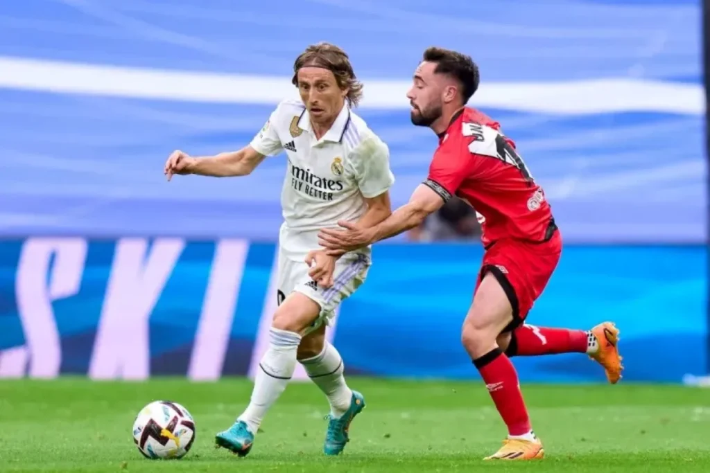 ريال مدريد ورايو فاليكانو