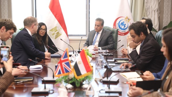 مصر تنظم اجتماعًا موسعًا