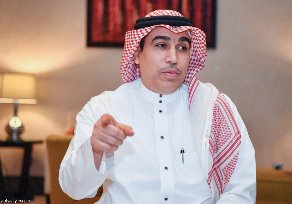 الإعلامي الرياضي حاتم خيمي