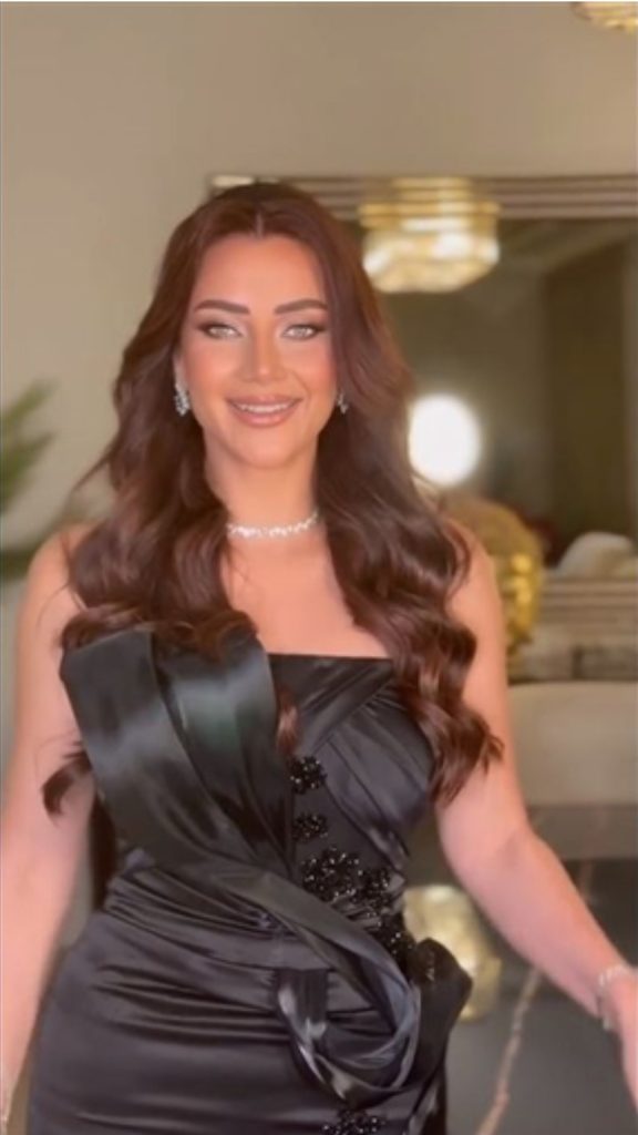 رضوى الشربيني تتألق في