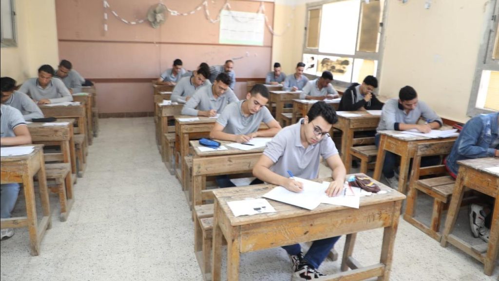 أرقام جلوس الدبلومات الفنية
