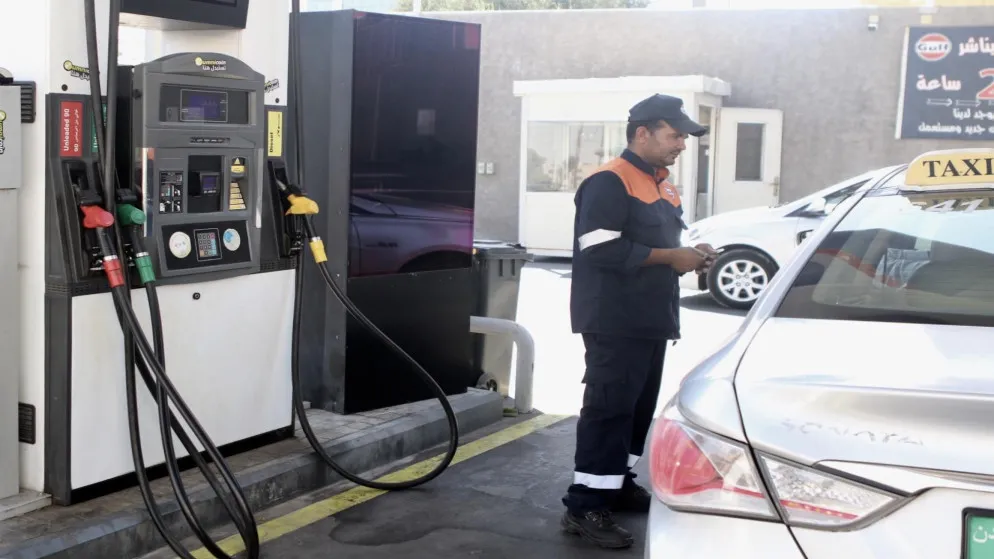 انخفاض أسعار البنزين وارتفاع الديزل والكاز عالميا