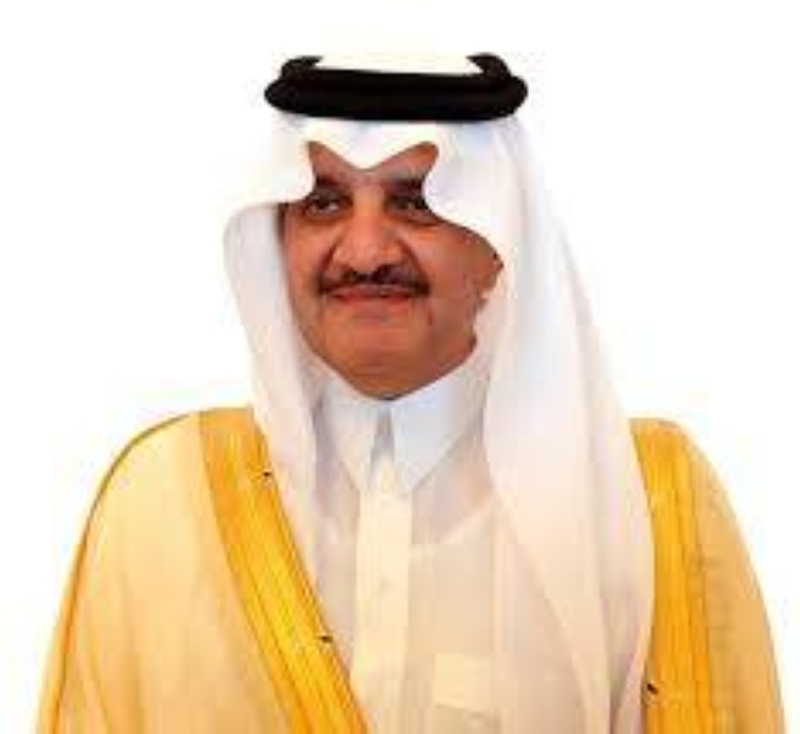 أمير الشرقية يشرف على