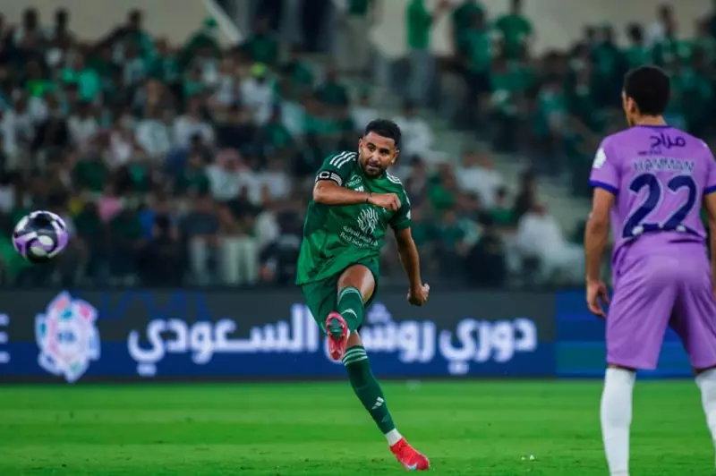 رياض محرز يقود أهلي