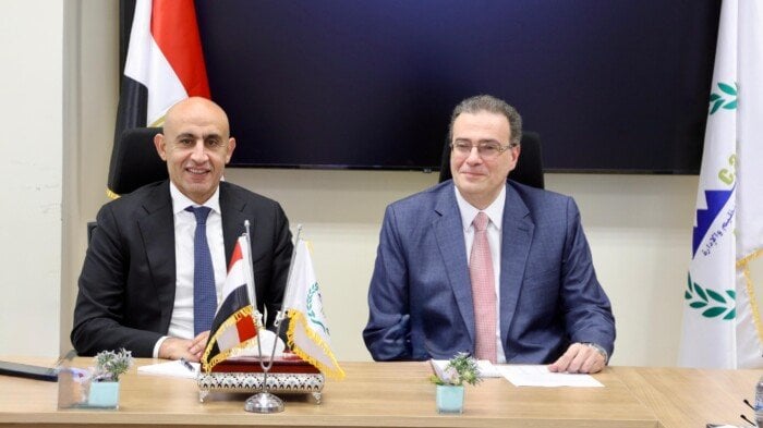 إشادة الوزير بالآليات الجديدة