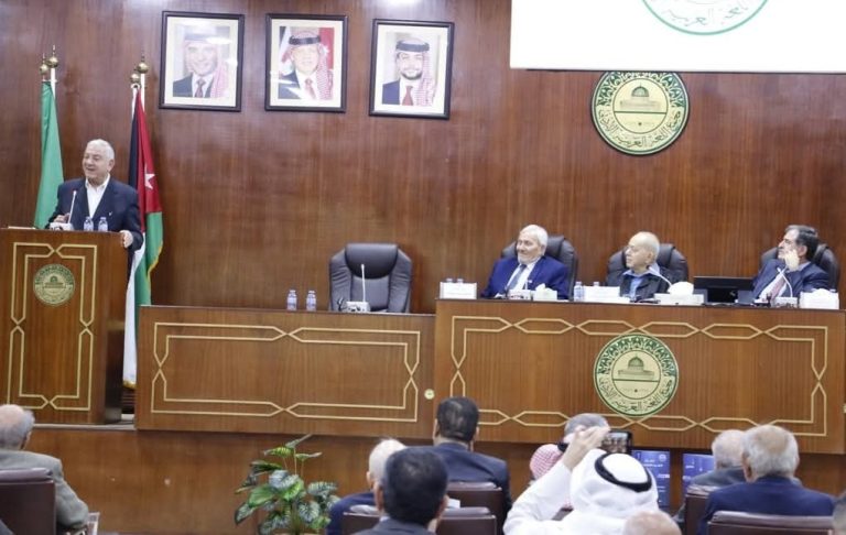 إطلاق “معجم لسان العرب الاقتصادي” للدكتور عبدالرزاق بني هاني