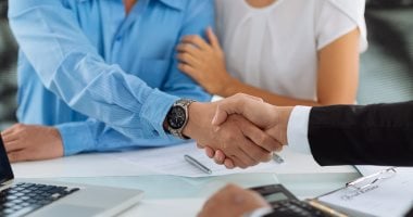 إنجاز تمويلي كبير: 1.1