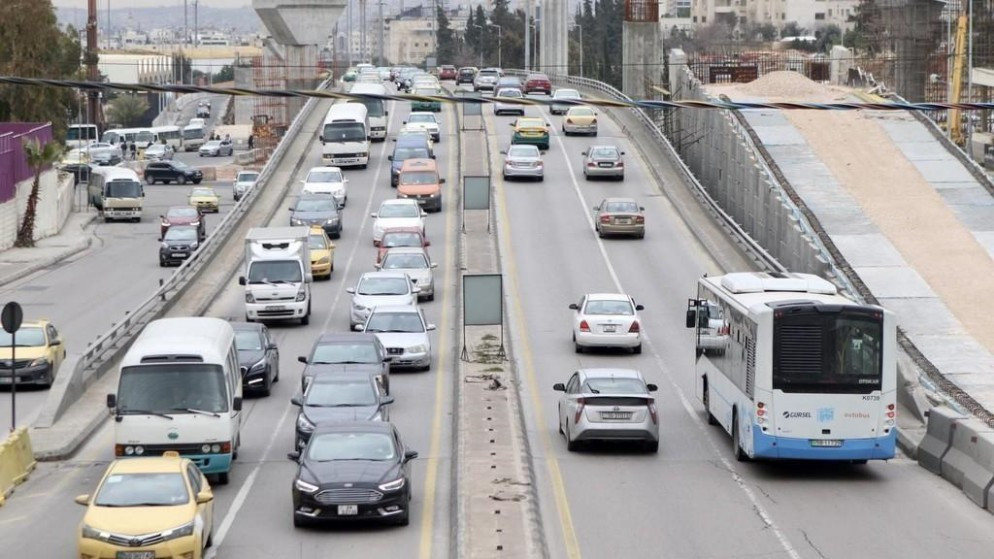 النقل النيابية تناقش اليوم