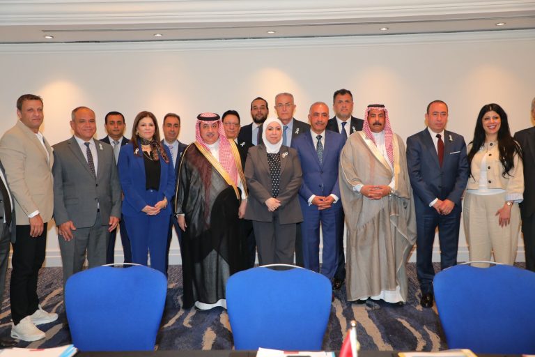 اجتماعات كبرى للاتحاد العربي للنقل البري برعاية التهتموني