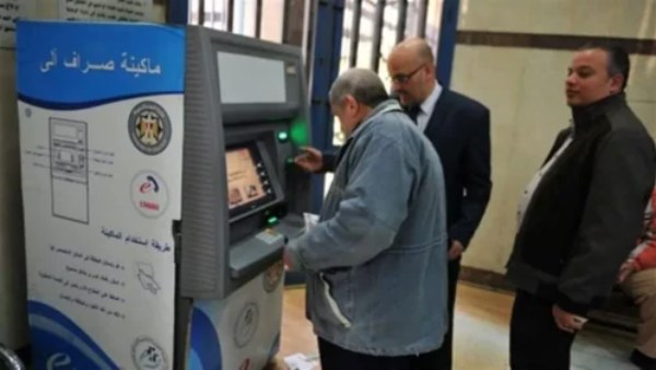 استعدادات مكثفة لصرف معاشات