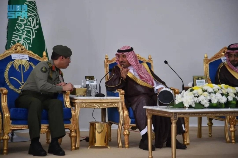 استقبال أمير نجران للعاملين