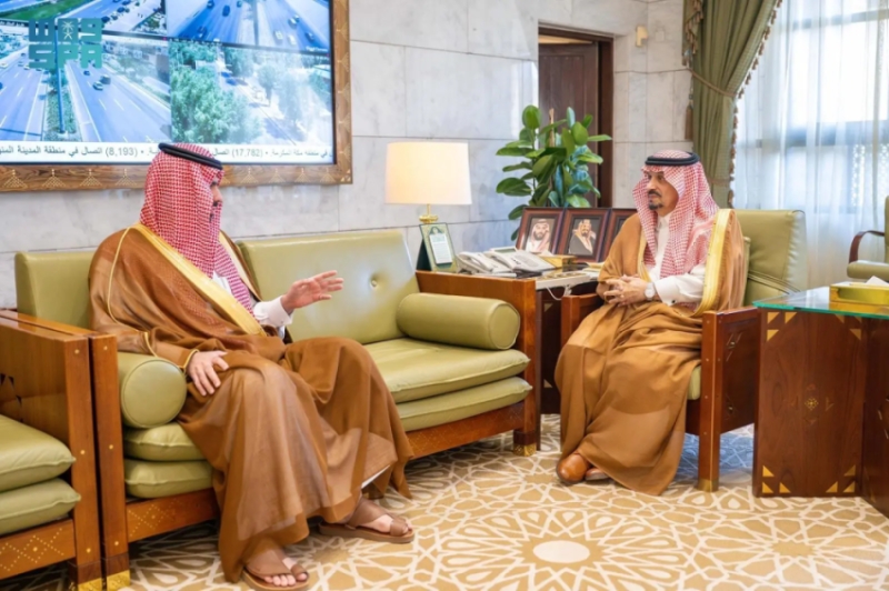 استقبال أمين المنطقة من