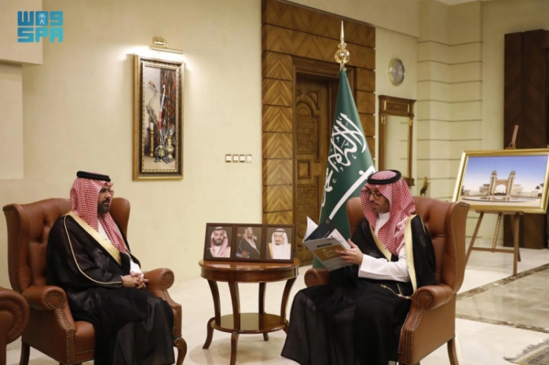 استقبال الأمير سعود بن