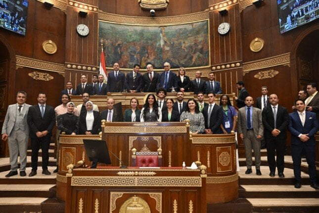 استقبال رئيس الشيوخ للوفد