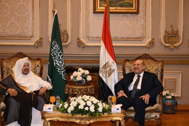 استقبال رئيس مجلس الشيوخ