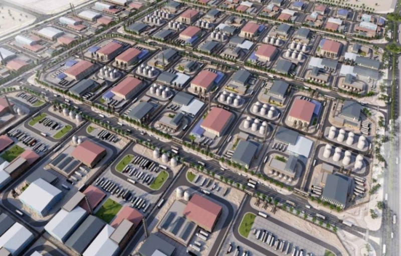 استقطاب 800 مصنع يعزز